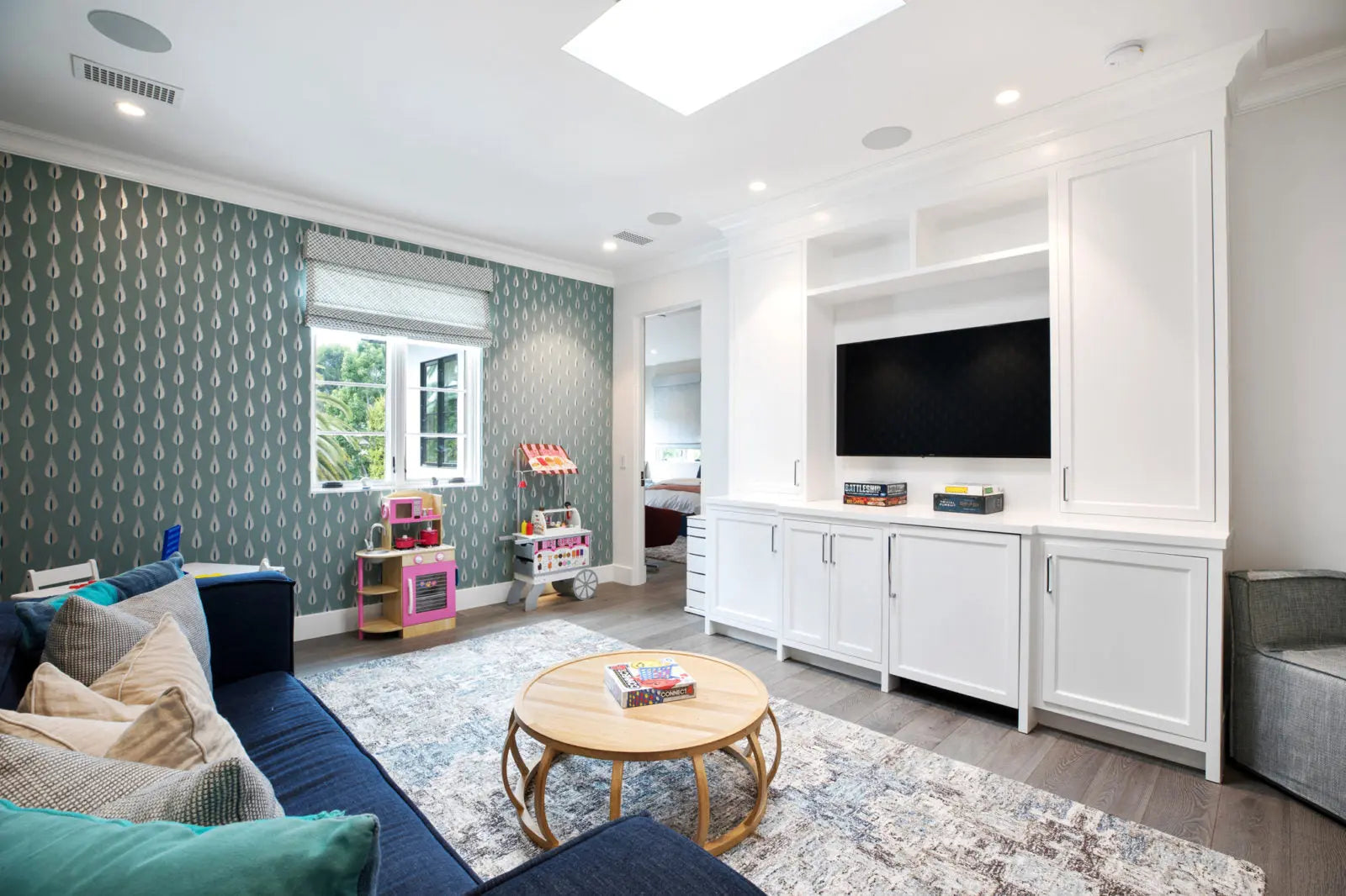 French Connection - St. Tropez - Engineered Hardwood Garrison