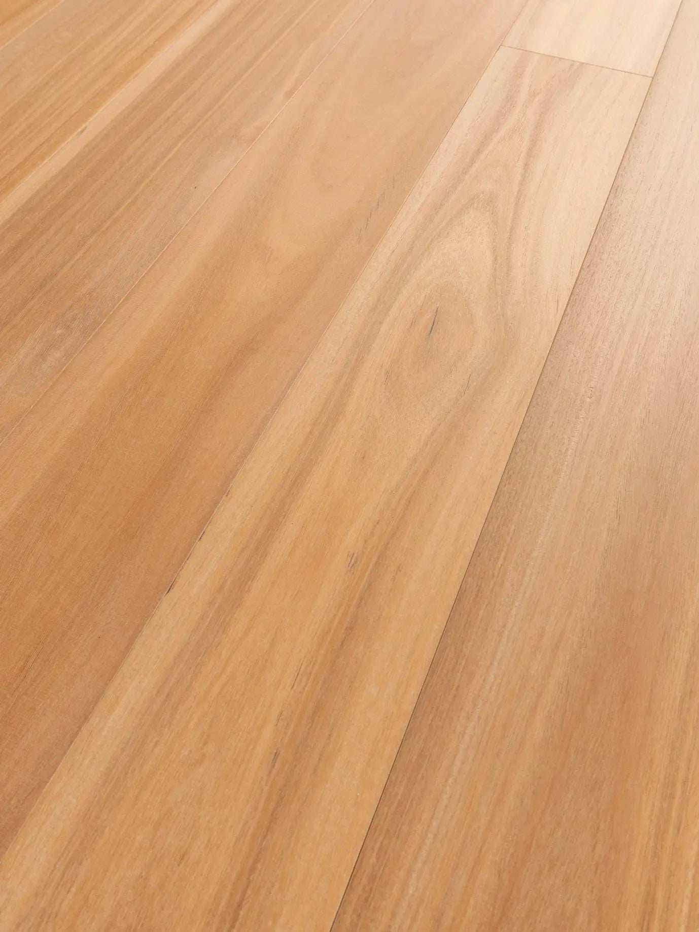 Belleza Collection - Corsica - Engineered Hardwood Bentham Plank