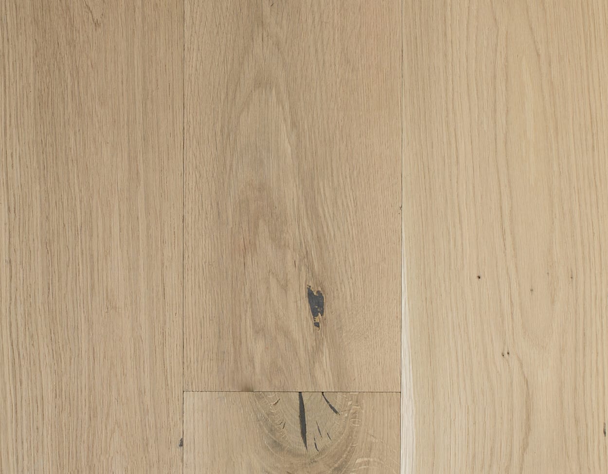 White Oak - Character Grade - Unfinished Engineered Hardwood