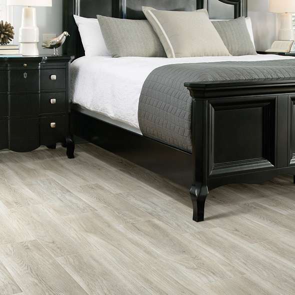 VALENTINO 8X32 - Tile