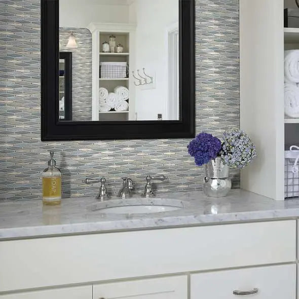 MOLTEN STRETCH HEXAGON GLASS - Tile Shaw Floors