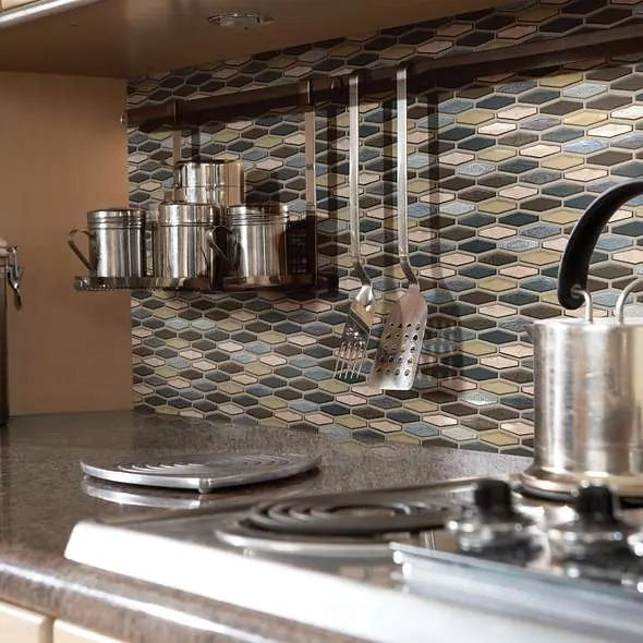 MOLTEN STRETCH HEXAGON GLASS - Tile Shaw Floors