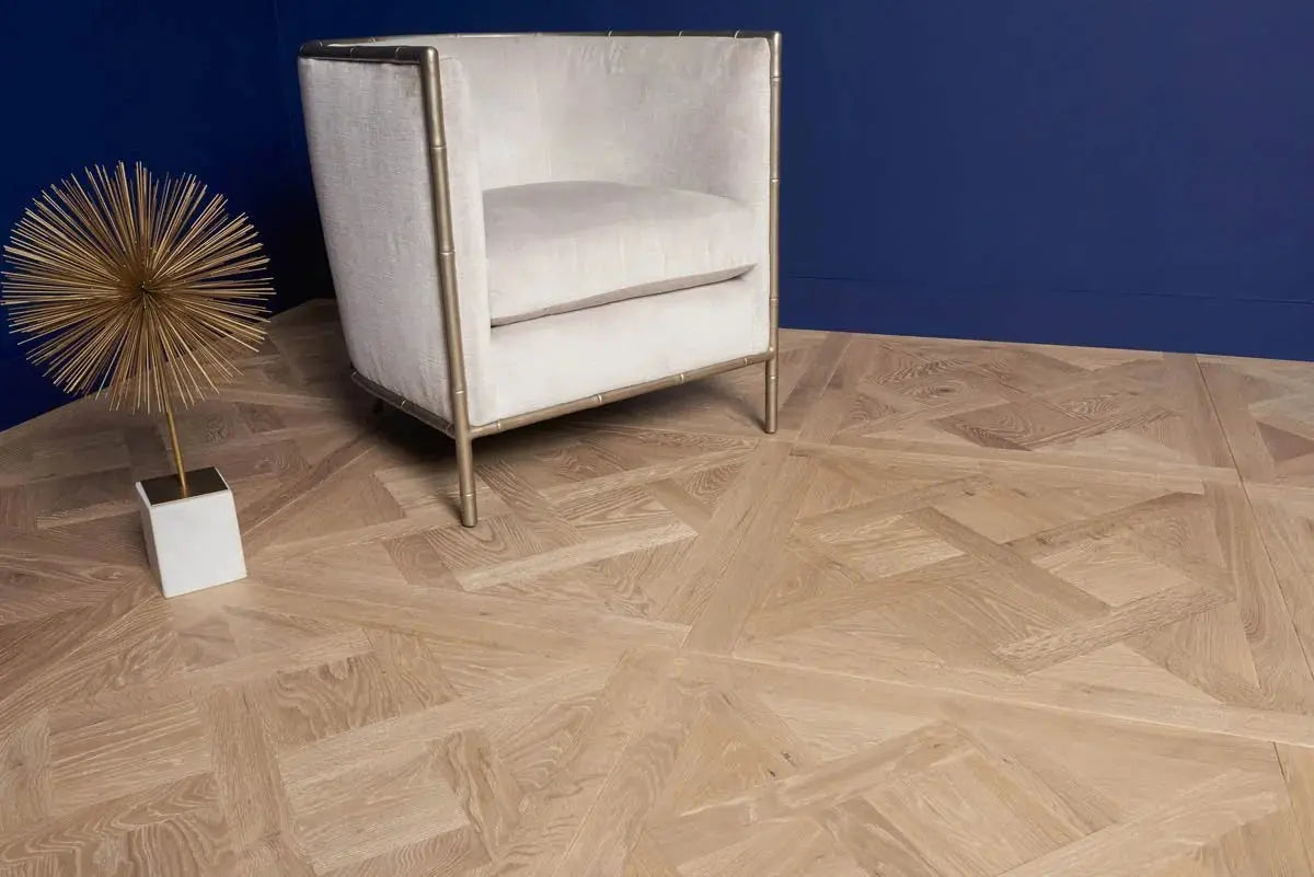 La Spezia Natural/Rustic - Casetra - Engineered Hardwood Villagio Floors
