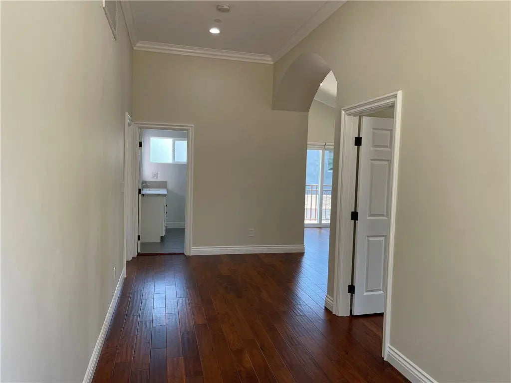 Exotics - Acacia Gold 5" - Engineered Hardwood Garrison