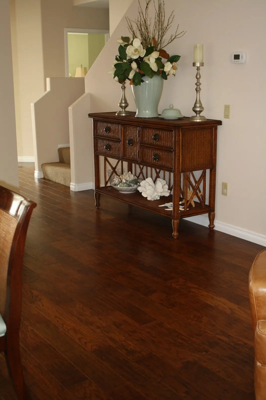 Competition Buster - Hickory Vintage - Engineered Hardwood Garrison
