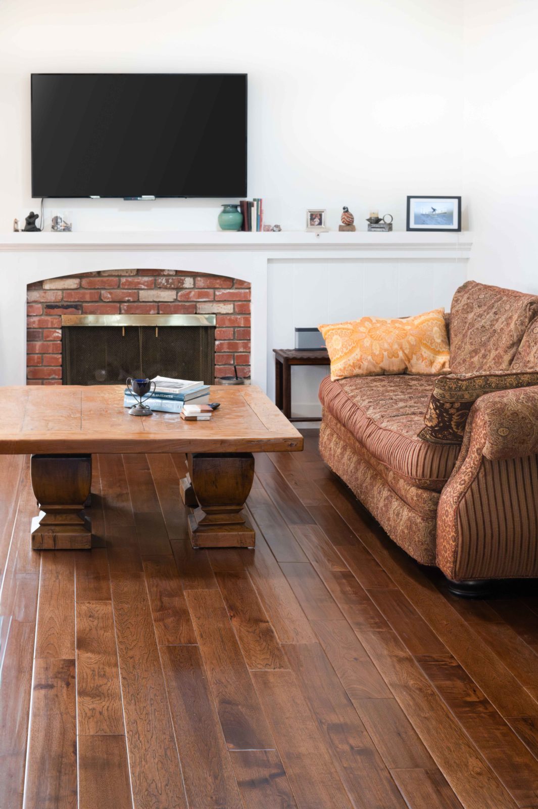 Garrison II Distressed - Hickory Chateau - Engineered Hardwood Garrison