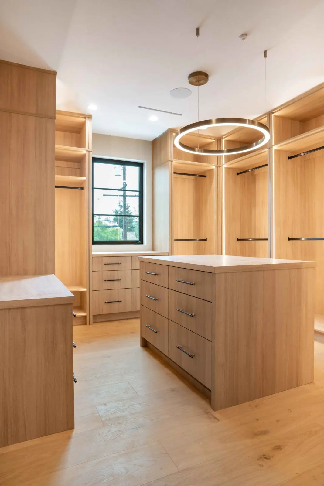 Allora 9-1/2" - Sella - Engineered Hardwood Garrison