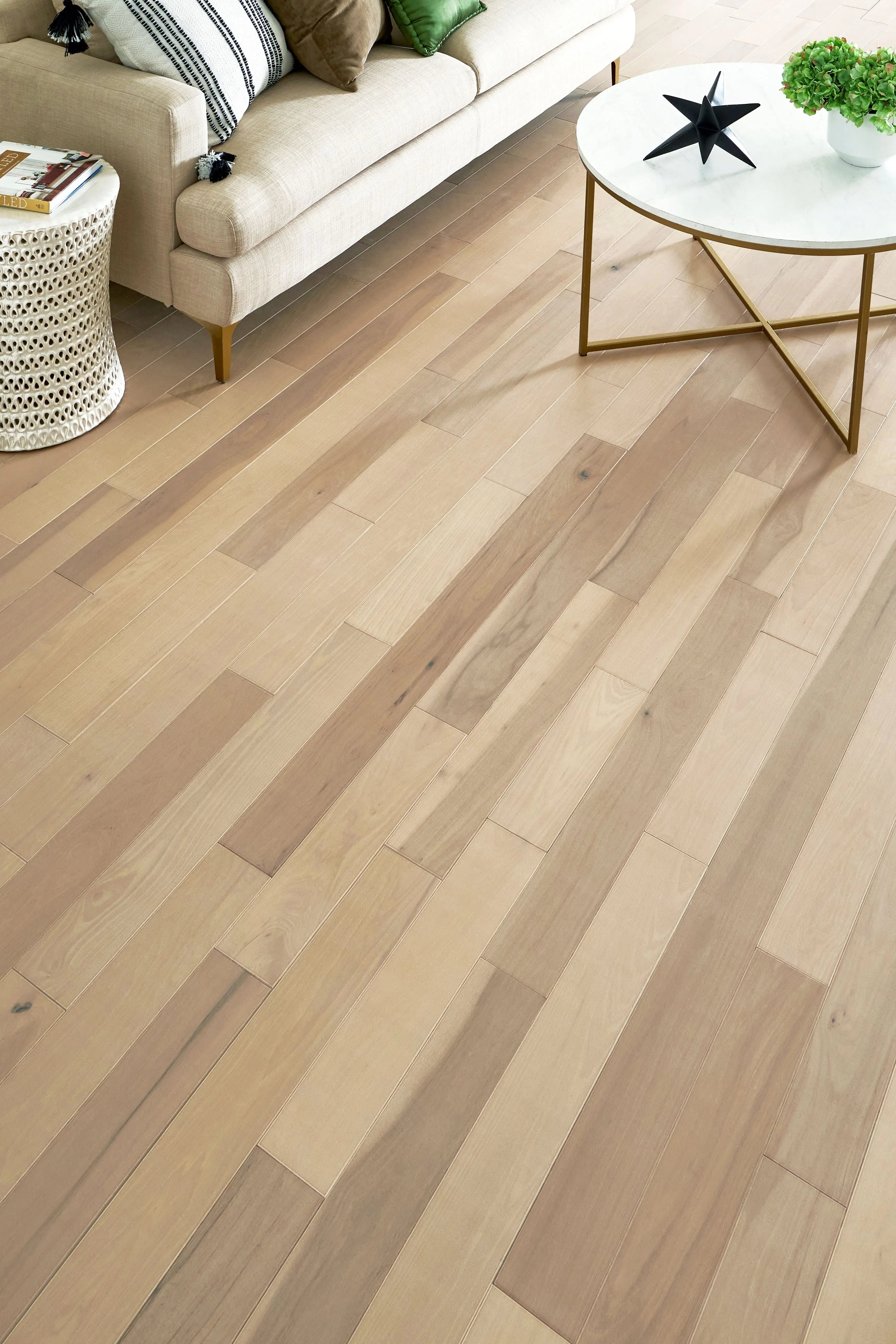 Character - Hickory Linen - Engineered Hardwood Somerset Hardwood Flooring
