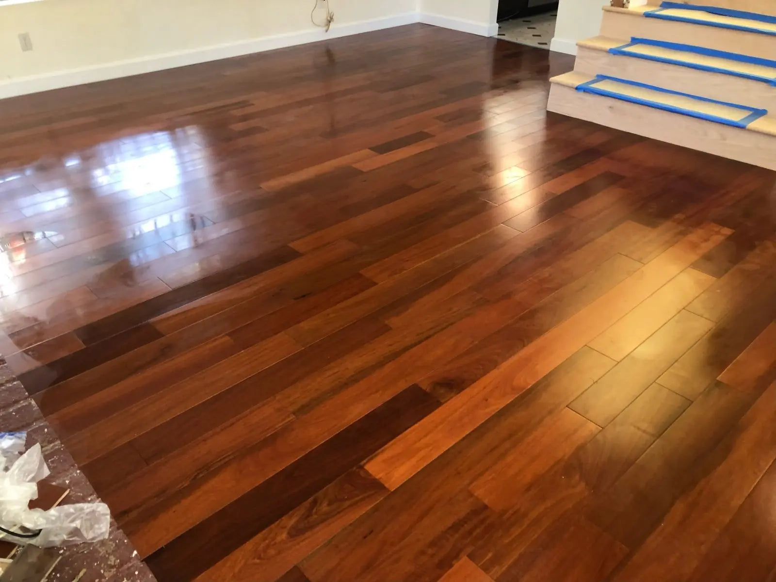 Exotics - Santos Mahogany 5" - Engineered Hardwood Garrison