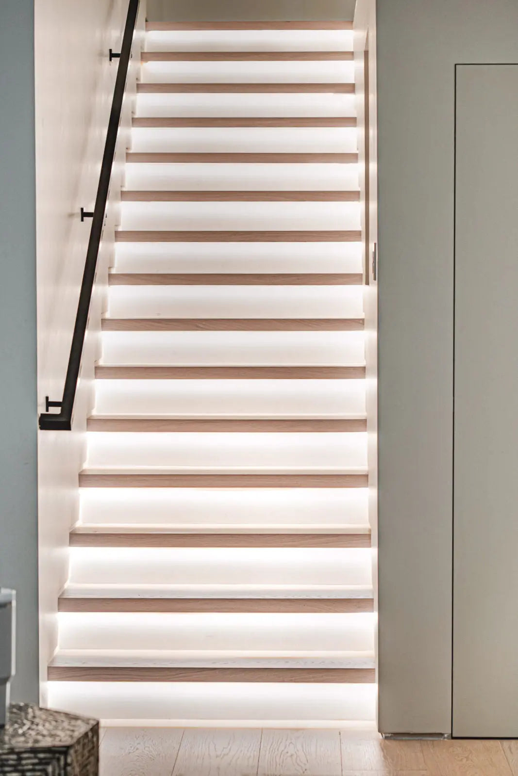 Allora 7-1/2" - Luna Select - Engineered Hardwood Garrison