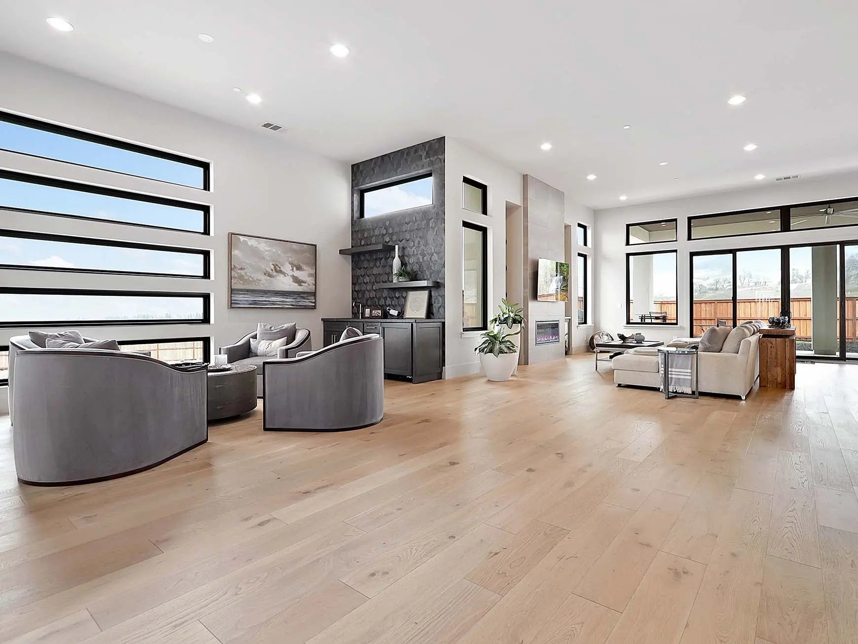 Lago - Devero - Engineered Hardwood Monarch Plank Hardwood Flooring