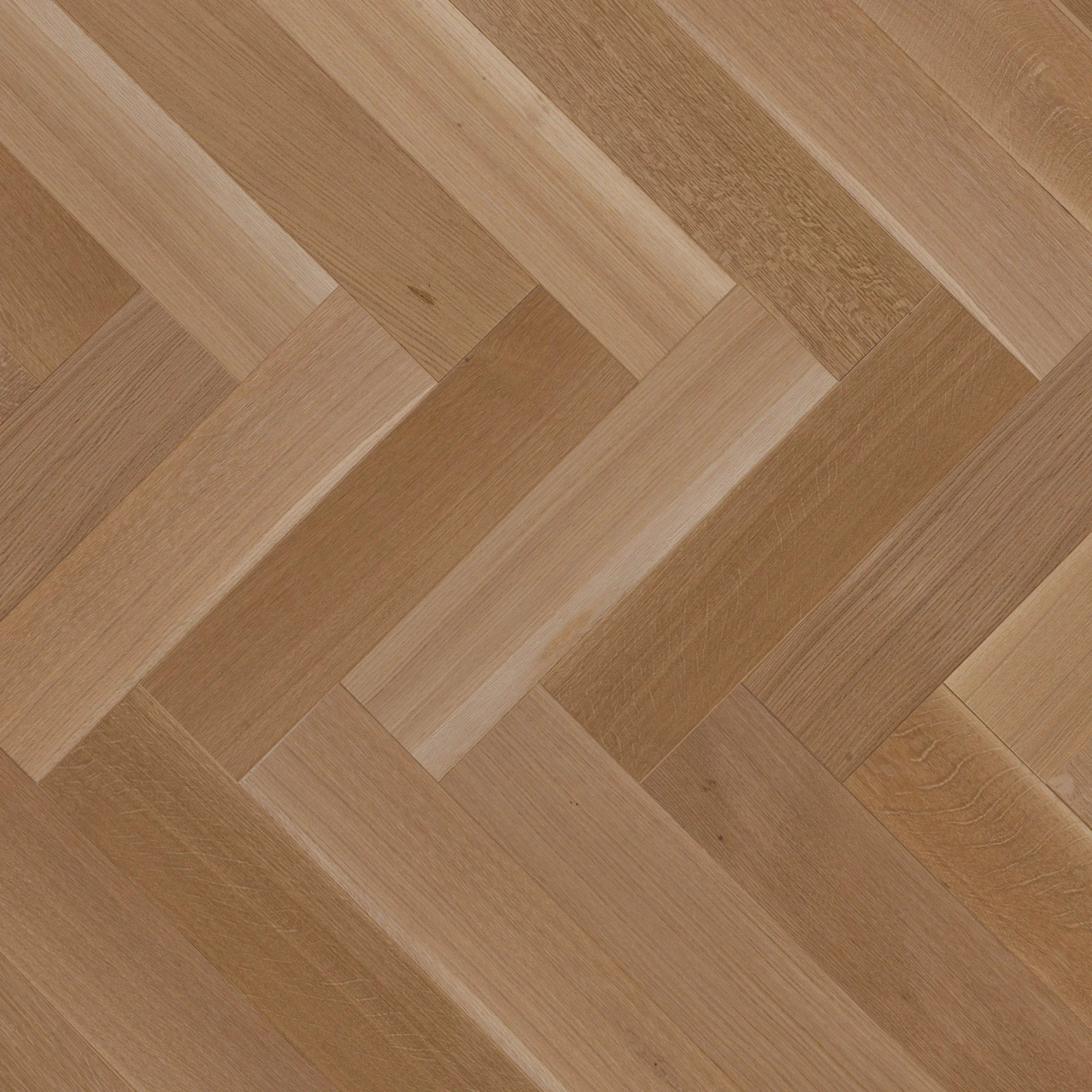 Herringbone - White Oak Natural R&Q Exclusive - Engineered Hardwood Mirage