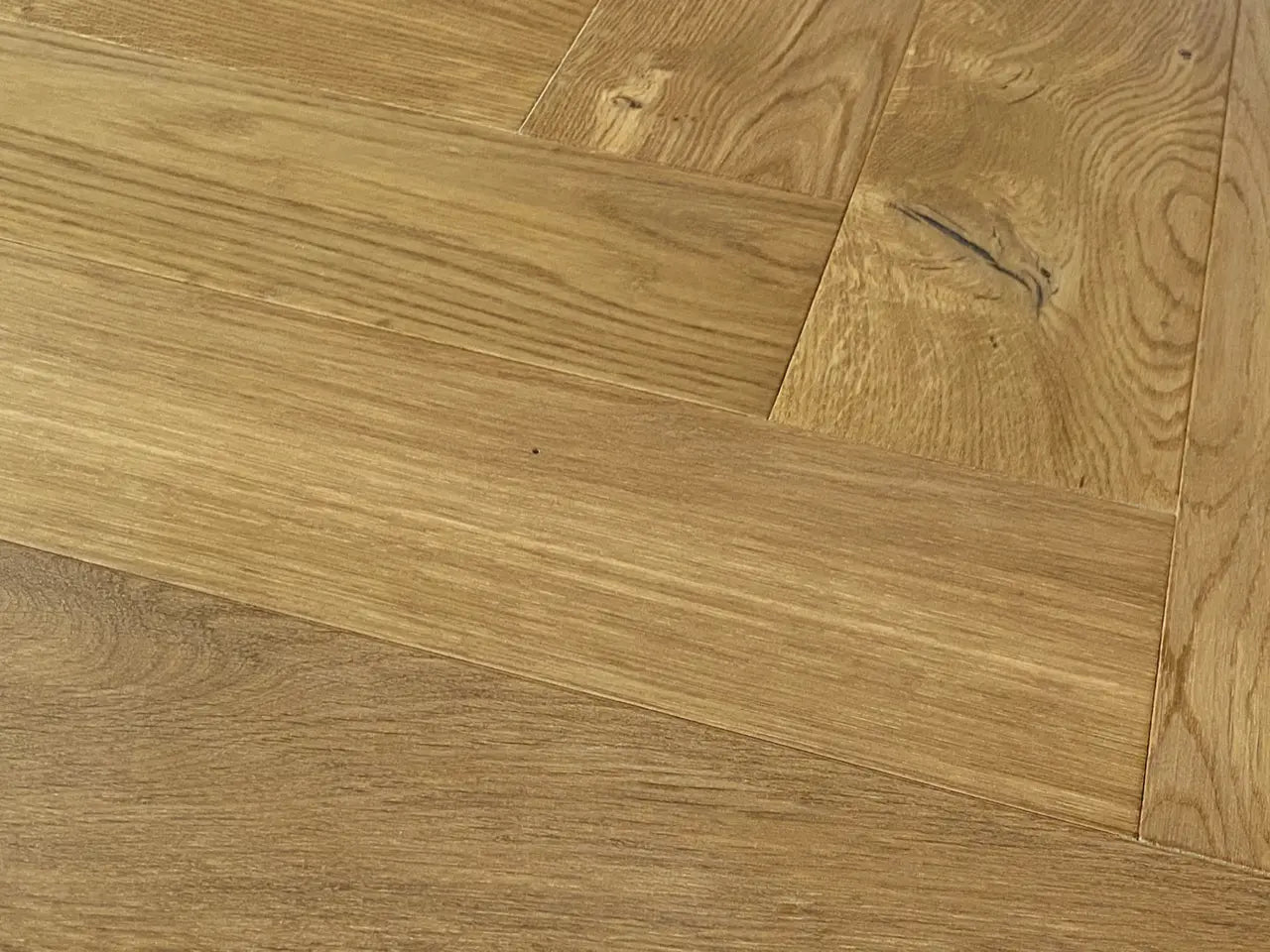 Domaine II - Montrichard - Engineered Hardwood Monarch Plank Hardwood Flooring