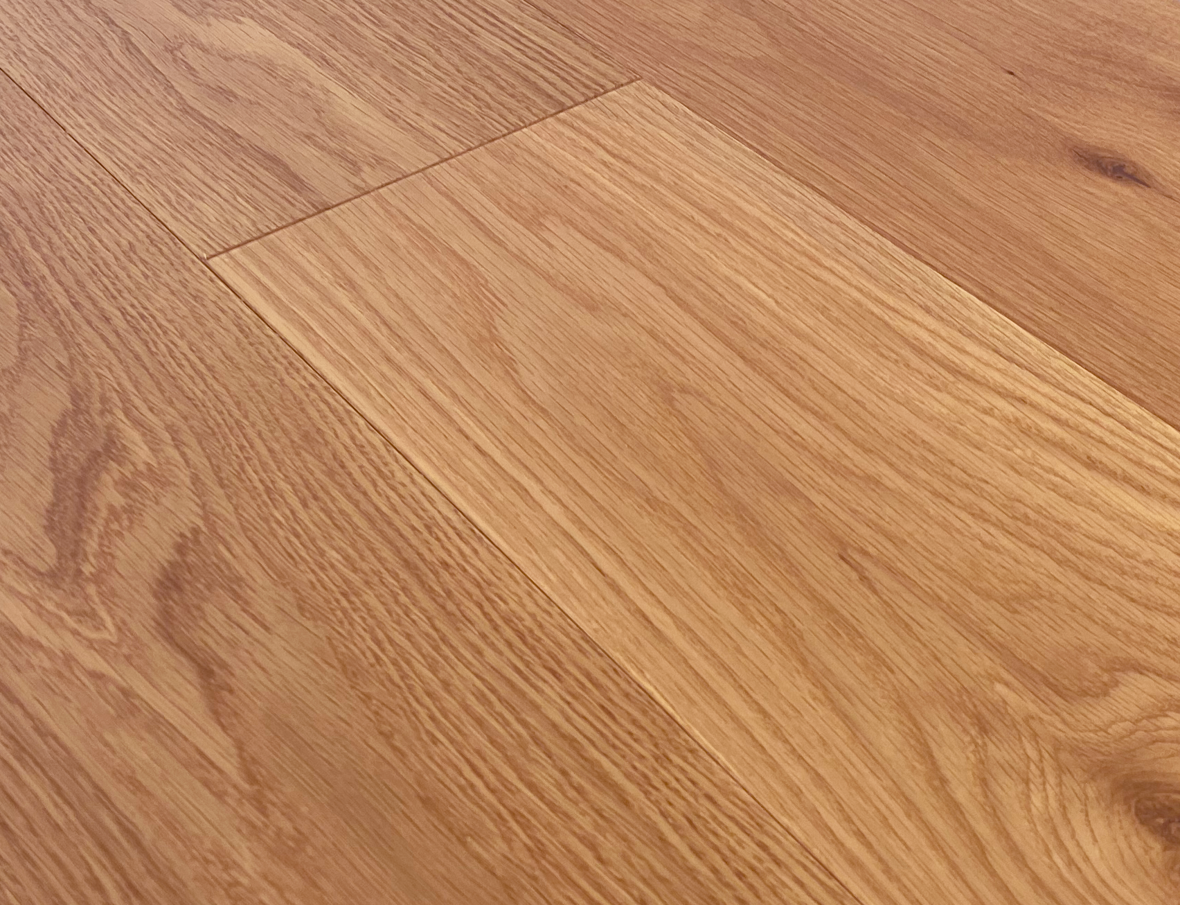 Vinland - Red Oak Light Rustic - Engineered Hardwood Monarch Plank Hardwood Flooring
