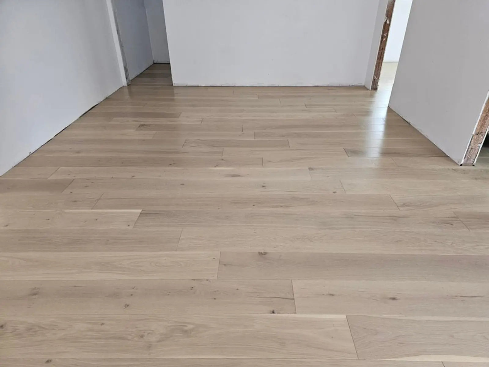 Private Selection European Oak - Sahara - Engineered Hardwood Garrison