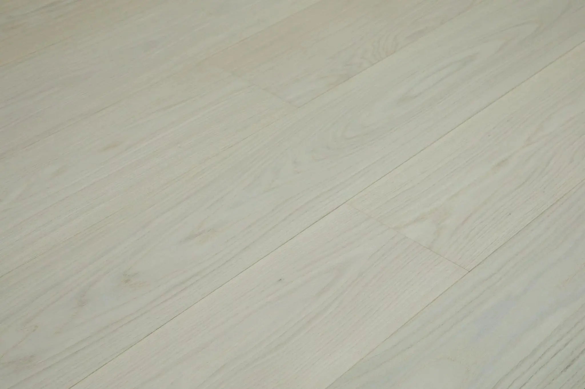 Oak Pisa Premio - 9.5" Wide - Engineered Hardwood Bergamo Floors