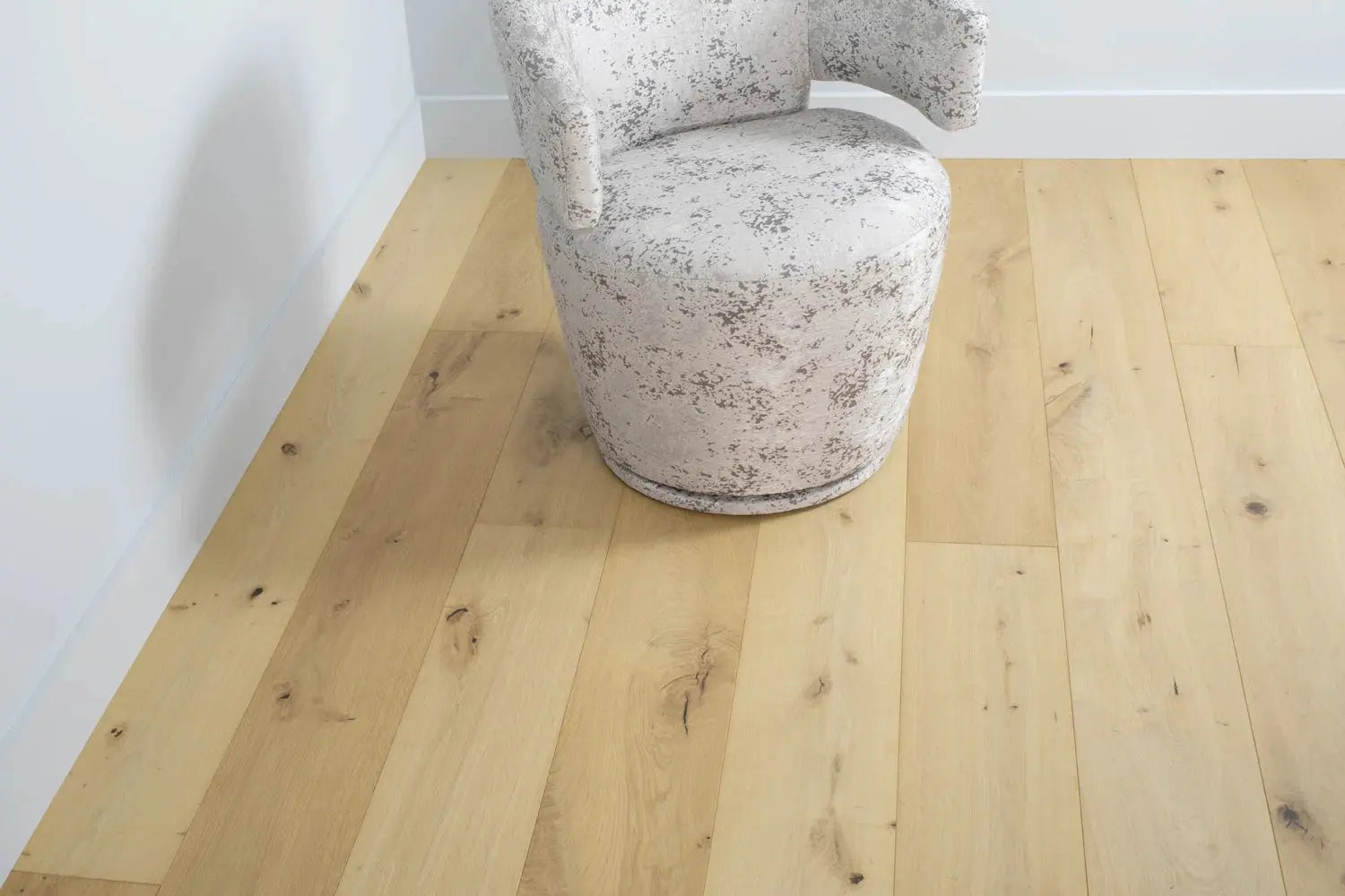 Andrea European Oak - Pomezia - Engineered Hardwood Villagio Floors