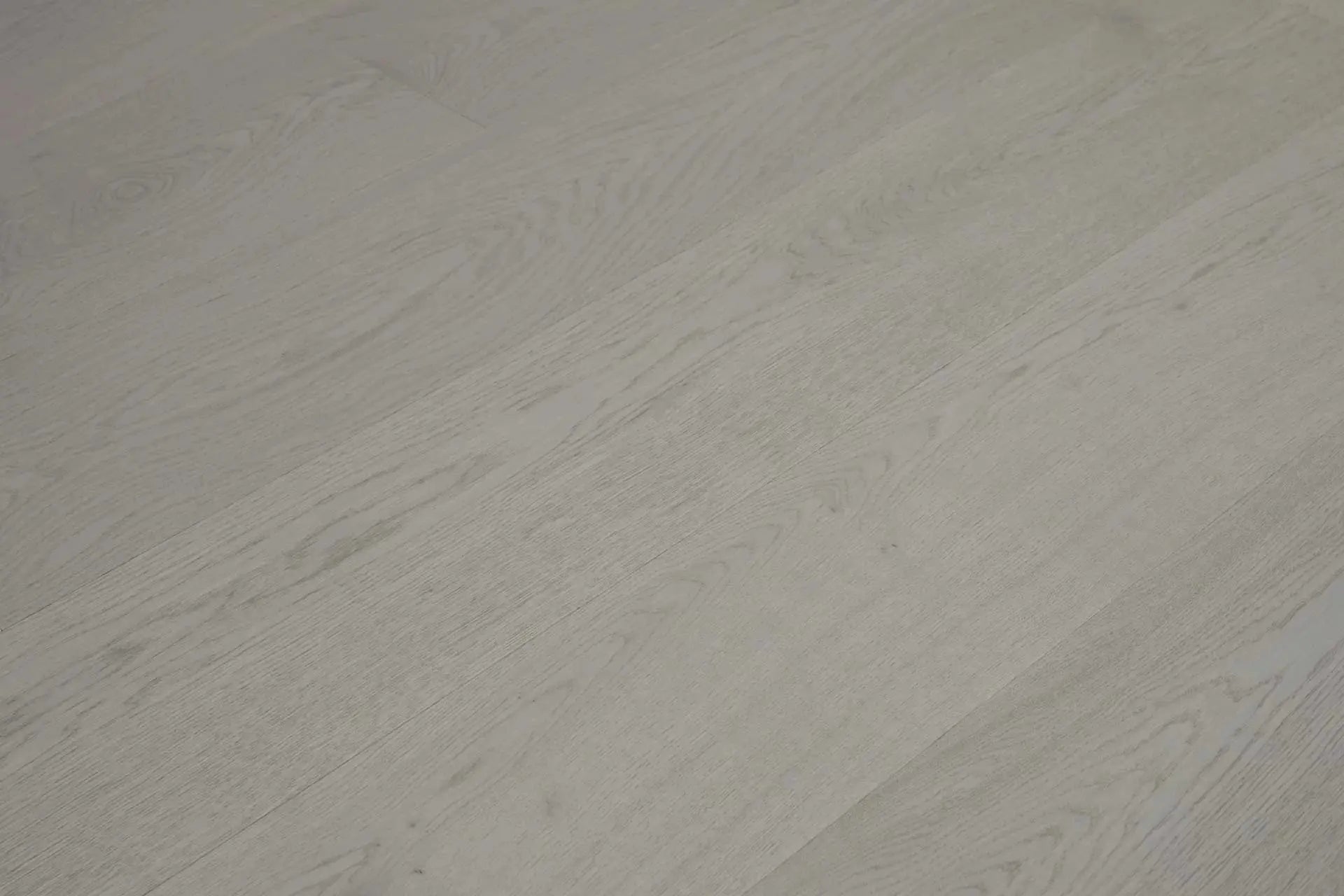 Oak Usini Bene - 9.5" Wide - Engineered Hardwood Bergamo Floors