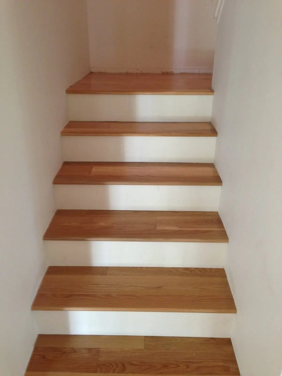 Crystal Valley - White Oak Natural - Engineered Hardwood Garrison