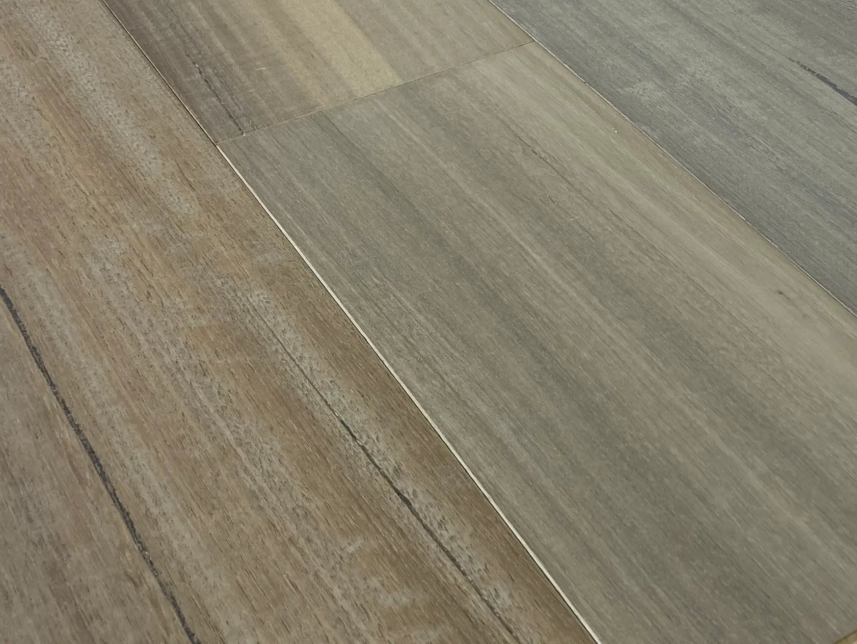 Alpine - Riftsawn Kempton - Engineered Hardwood Monarch Plank Hardwood Flooring