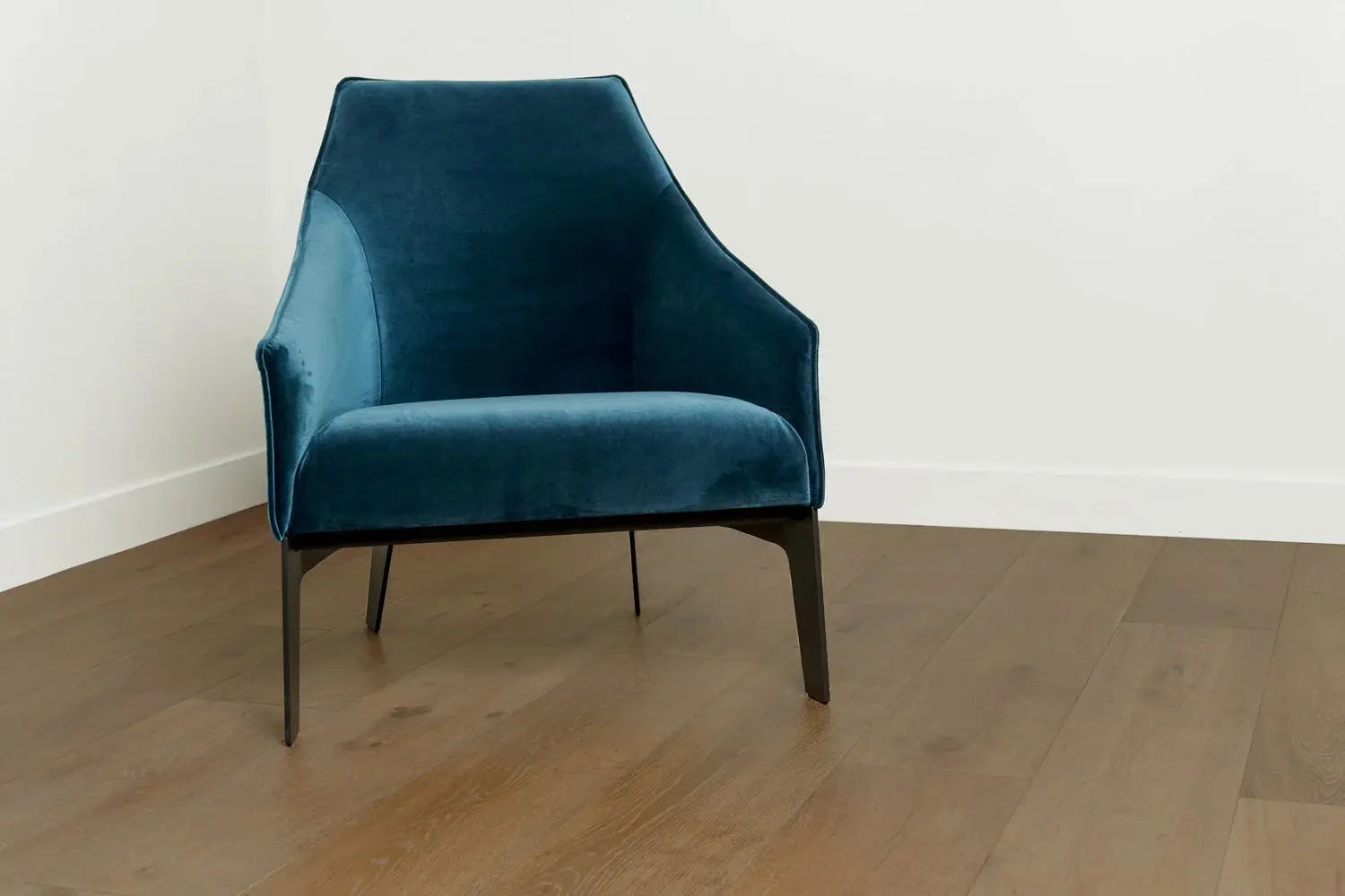 Victoria - Scandicci European Oak - Engineered Hardwood Villagio Floors