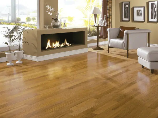 Brazilian Cherry - Classics - Engineered Hardwood Triangulo