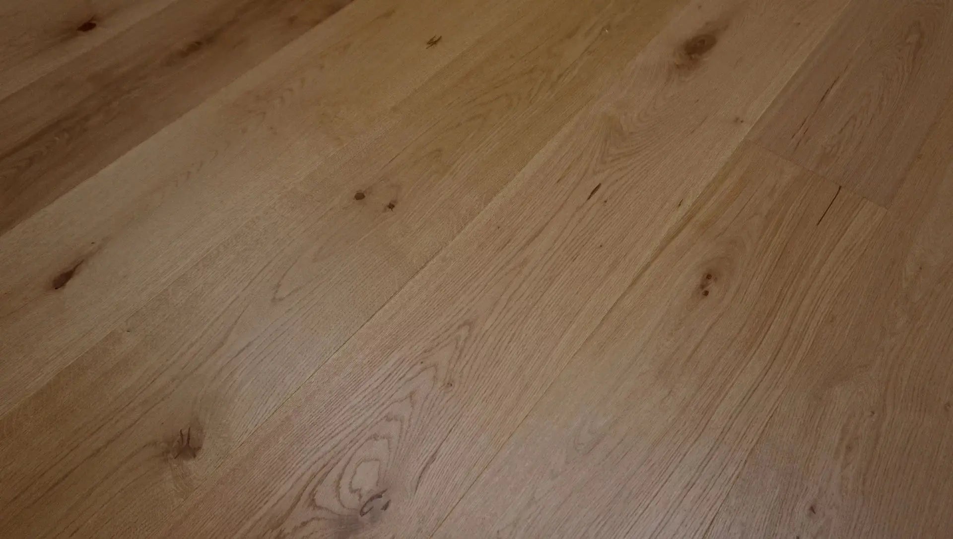 Oak Valpoli Bene - 9.5" Wide - Engineered Hardwood Bergamo Floors