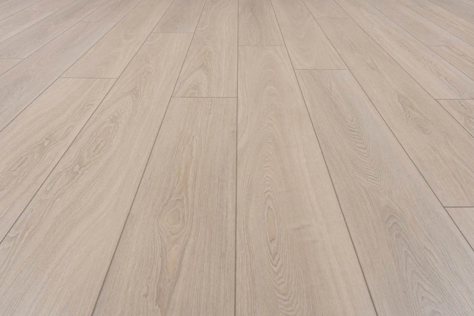 Concorde Oak - True North - LVP Provenza