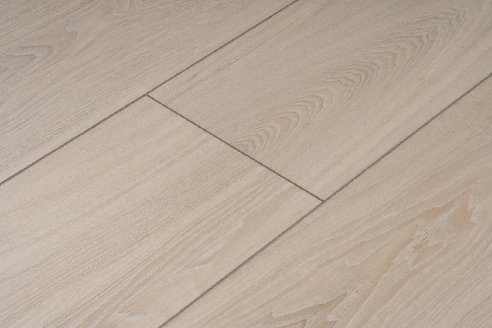 Concorde Oak - True North - LVP Provenza