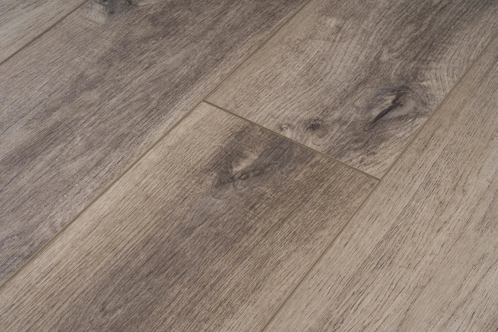 Moda Living - Hang Ten - LVP Moda Living