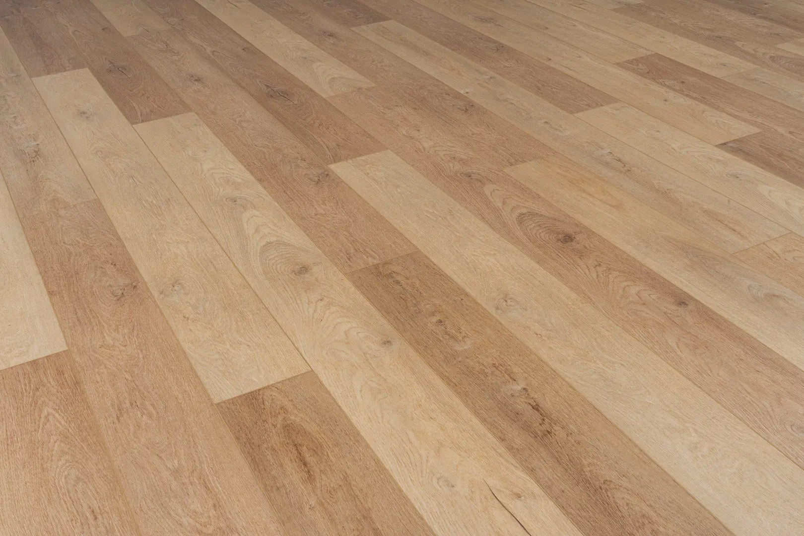 Moda Living - Sweet Talker - LVP Moda Living