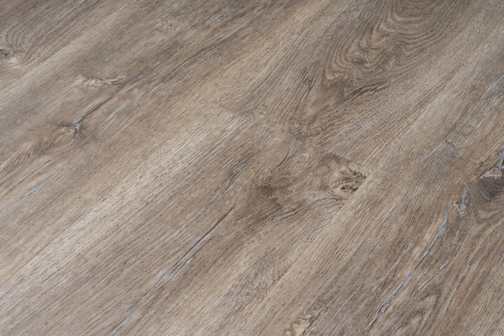 Uptown Chic - Bold Ambition - LVP Provenza