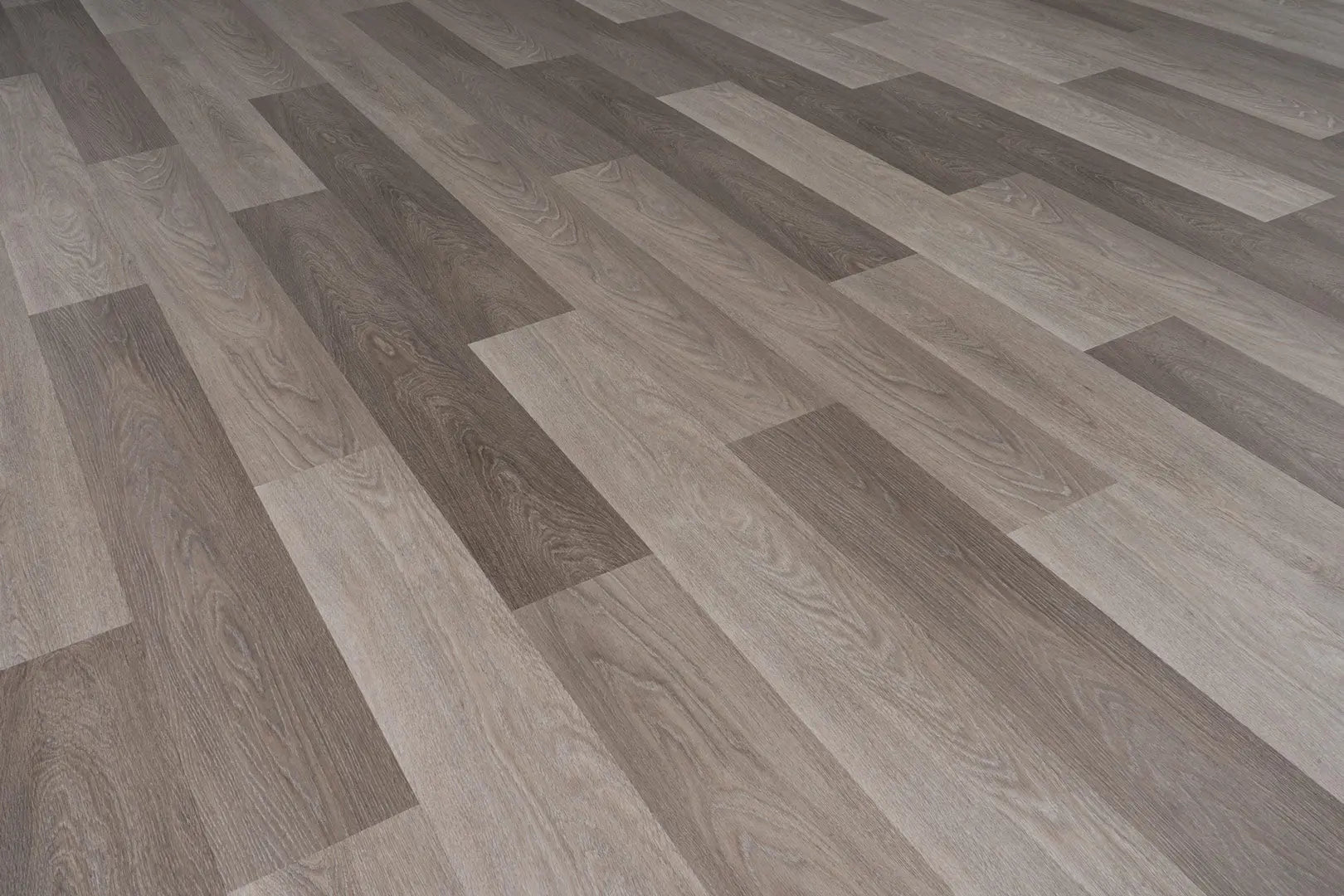 Uptown Chic - City Life - LVP Provenza