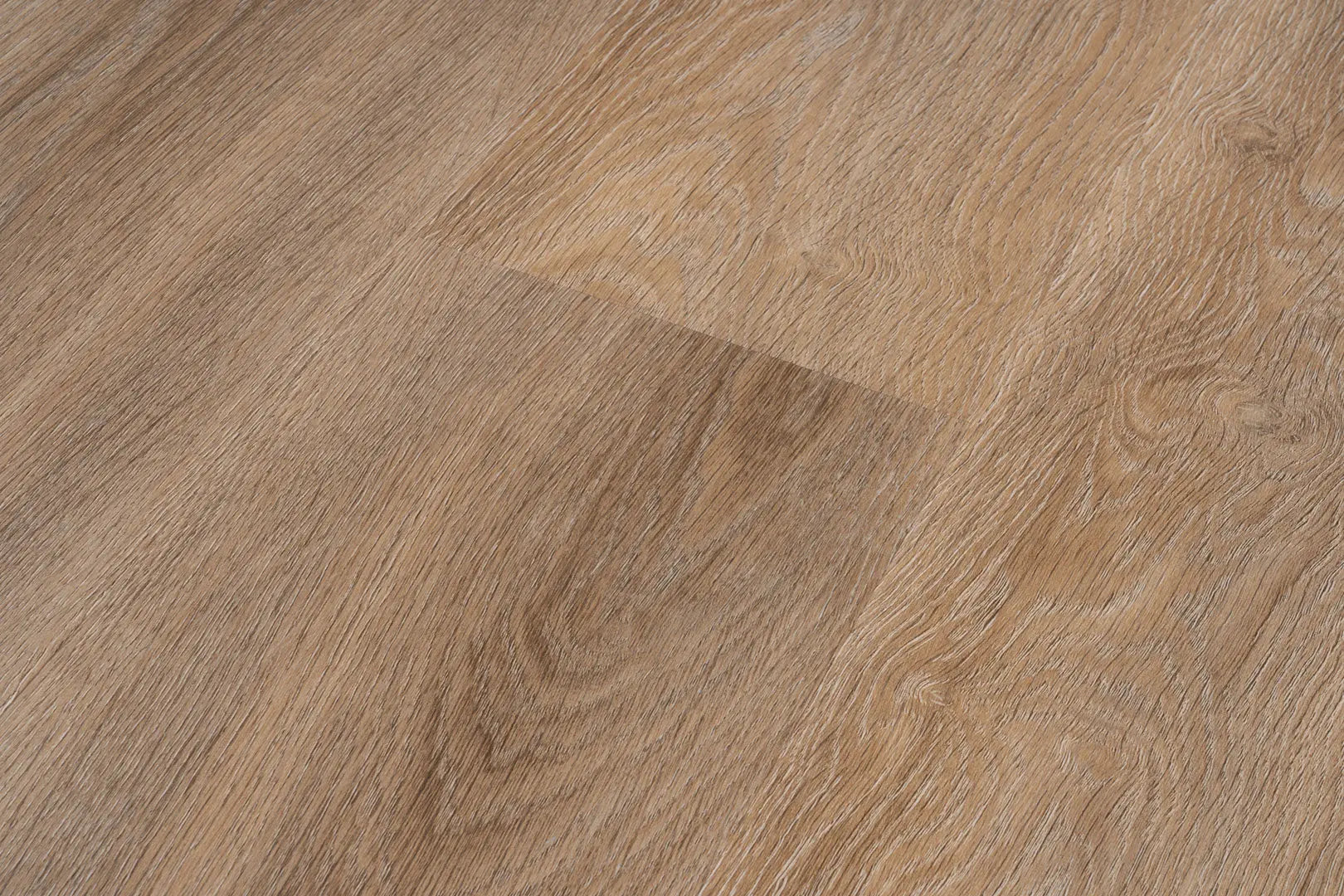 Uptown Chic - Limitless - LVP Provenza