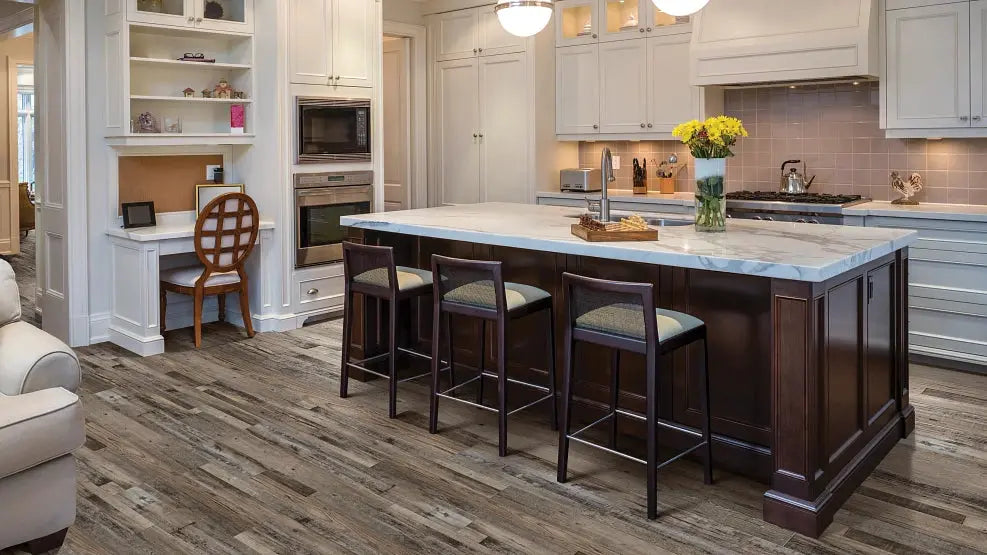 Enhanced - Aden Oak - LVP COREtec