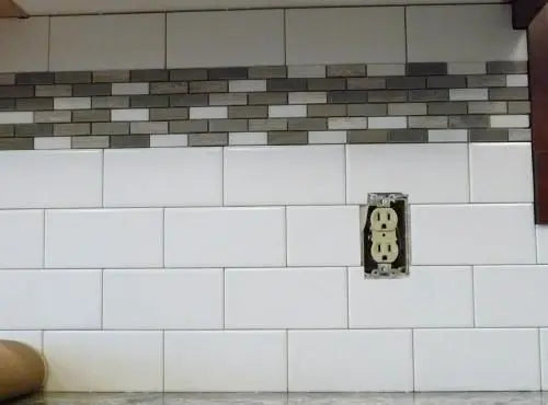 Rittenhouse Square Matte - Arctic White  - Ceramic Subway Wall Tile Daltile