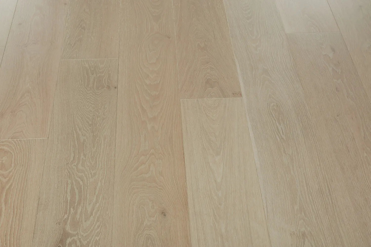 Prime Oaks  - Riviera-Plus PRO5 - Engineered Hardwood Compass Materials